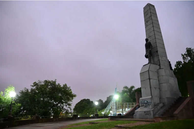 Viernes con niebla matinal y tarde agradable: el pronóstico para este 17 de abril en Corrientes