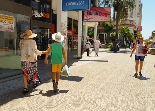 Alerta por temperaturas extremas: anticipan una ola de calor de una semana en pleno otoño